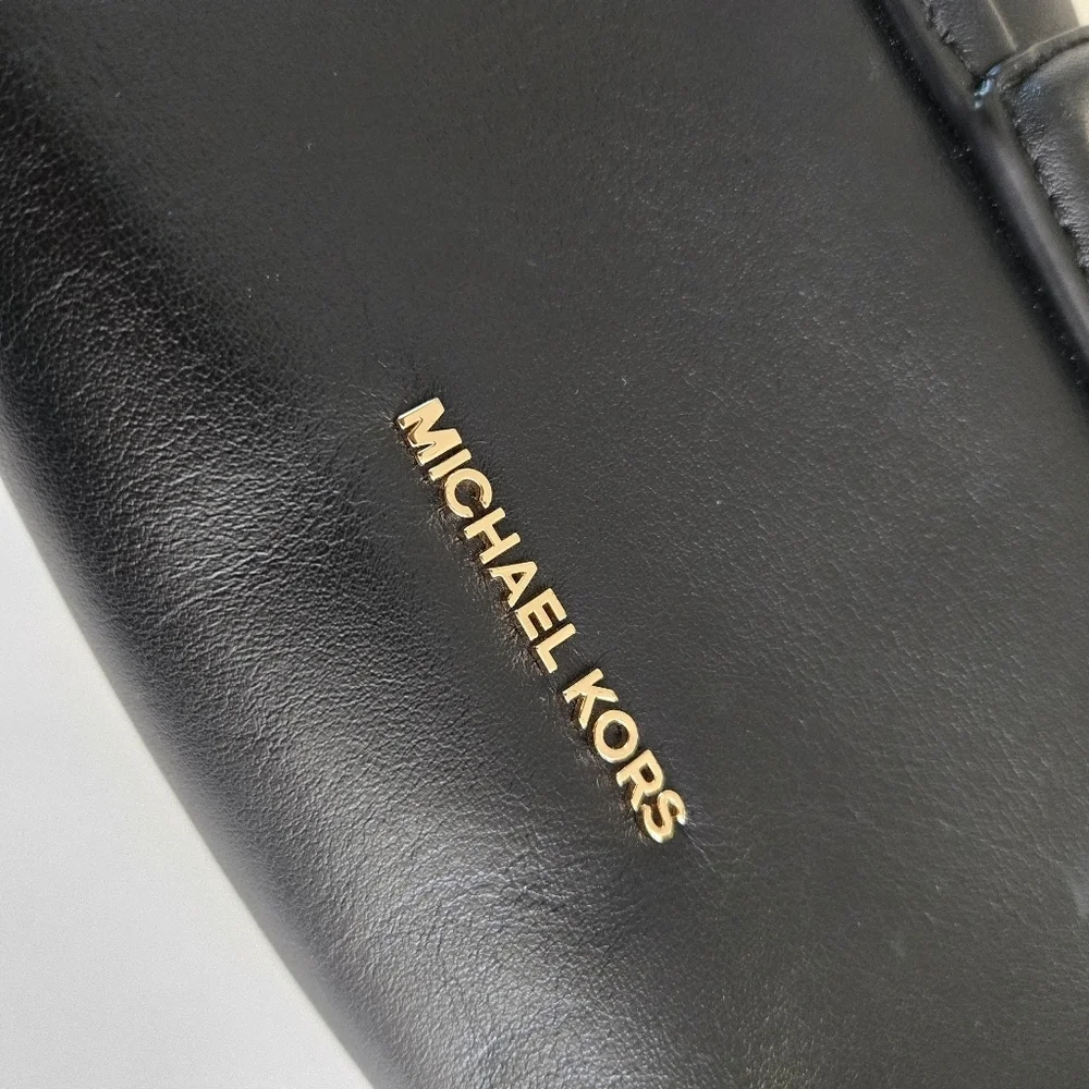 Michael Kors Padlock Chain Crossbody Black Leather Gold Purse Bag - Picture 5 of 9